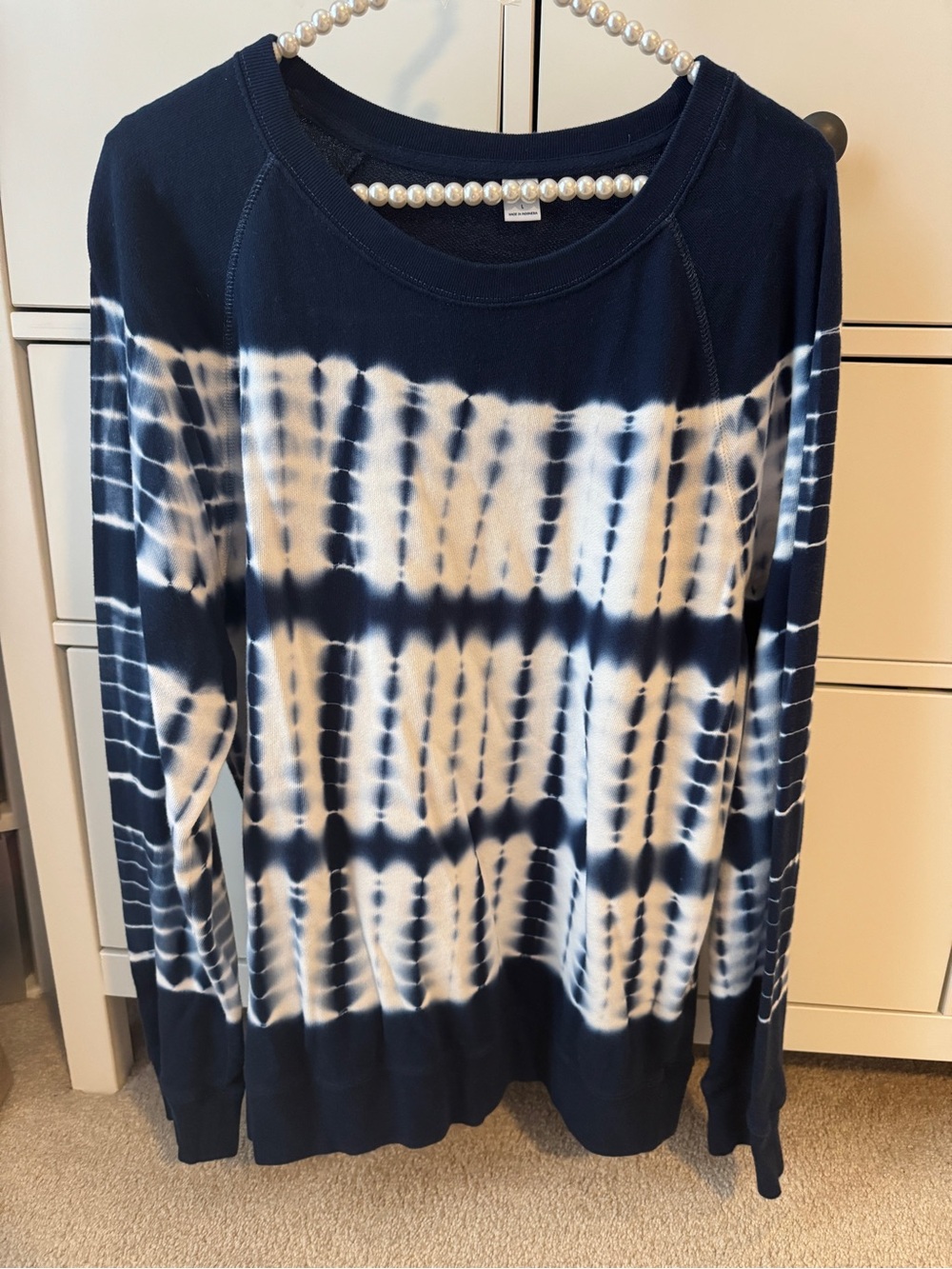 Old Navy Navy Crewneck Long Sleeve Top